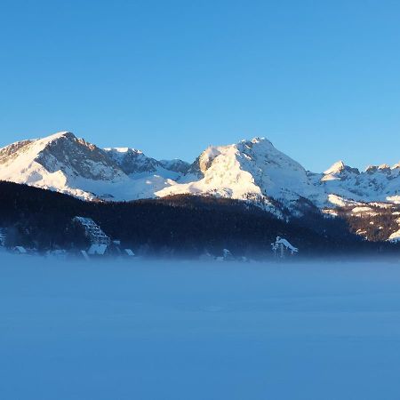 Sumski Raj Žabljak Buitenkant foto
